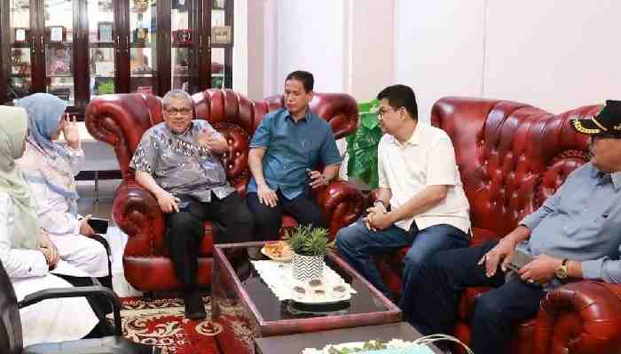 Ketua DPRD Sumbar Tinjau Efektivitas Anggaran Pendidikan di Bukittinggi