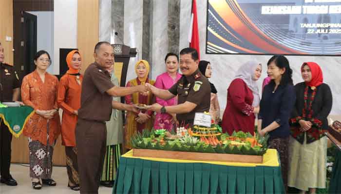 Kejati Kepri Gelar Syukuran Peringatan Hari Bhakti Adhyaksa ke-65