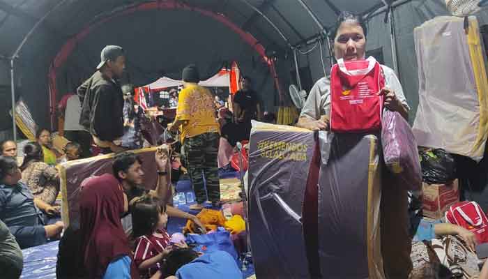 Kemensos Salurkan Bantuan untuk Korban Kebakaran di Bukit Duri, Grogol Utara, dan Tambora Jakarta 1 Kemensos Salurkan Bantuan untuk Korban Kebakaran di Bukit Duri, Grogol Utara, dan Tambora Jakarta