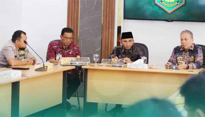 Pemko Padang Panjang Bahas Kelanjutan Penggunaan Rel dan Stasiun Kereta Api dengan PT KAI dan BTP Padang