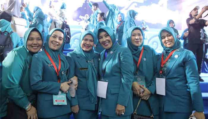 Ketua TP PKK Asahan Ikuti Puncak Peringatan HKG ke-53 di Samarinda 1 Ketua TPP PKK Asahan Ikuti Puncak Peringatan HKG ke-53 di Samarinda