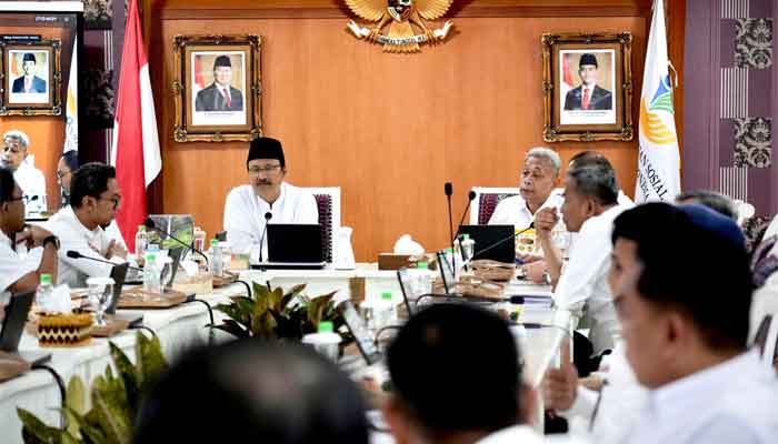 Menteri Sosial Saifullah Yusuf