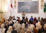 Audiensi RT dan LPM dengan Wako Padang Panjang