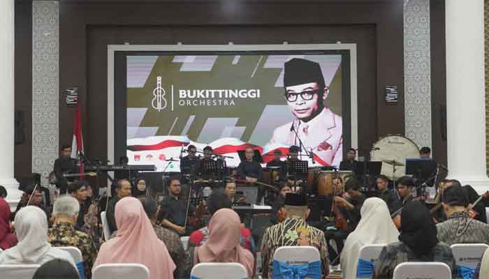 Pertunjukan Bukittinggi Orchestra Meriahkan Puncak Perayaan 123 Tahun Bung Hatta