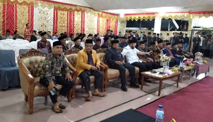 Dekan FBS UNP Hadiri Festival Pepatah Petitih Kenagarian Limau Manih Padang