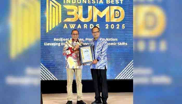 Bank Nagari Raih Penghargaan Integrated Digital Banking Services
