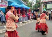 Paguyuban Batak Dos Ni Roha Meriahkan Festival Tangsi di Kelurahan Tanah Lapang Sawahlunto