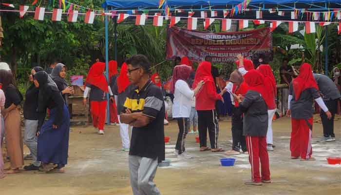 Masyarakat RW 09 Kelurahan Kampung Bulang Tanjungpinang Meriahkan HUT RI ke-80