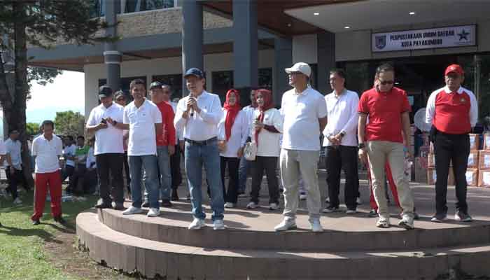ASN Pemko Payakumbuh Ikuti Berbagai Lomba HUT RI ke-80 di Bukik Sibaluik 1 ASN Pemko Payakumbuh meriahkan HUT RI ke-80 di Bukik Sibaluik