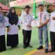 Kepala MAN 1 Solok Selatan, Zulkifli saat upacara bendera