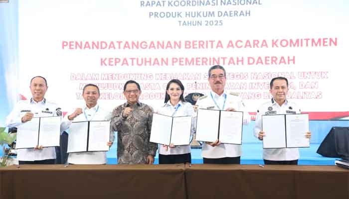 Mendagri, Muhammad Tito Karnavian pada Rakornas Produk Hukum Daerah Tahun 2025 di Aula Bahteramas Kompleks Kantor Gubernur Sulawesi Tenggara, Kendari