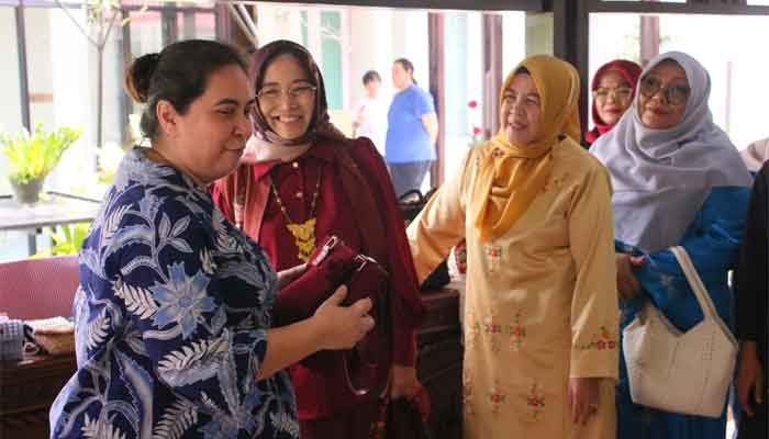 The Sak Bali Jajaki Kerja Sama dengan Dekranasda Payakumbuh