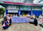 Tim PMKM UNP Berdayakan Masyarakat Nagari Lalang Panjang Inderapura Pessel dengan Pelatihan Rendang Lokan