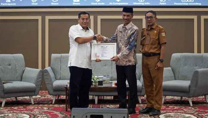 Pengenalan Mahasiswa Baru PNP, Wabup Solok Selatan Sampaikan Tantangan Pembangunan Daerah