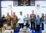 Bupati Bintan Sambut Kunjungan Kedubes Australia, Bahas Isu Strategi di Sektor Kemaritiman 13 Bupati Bintan, Roby Kurniawan menyambut kunjungan Tim Kedutaan Besar Australia