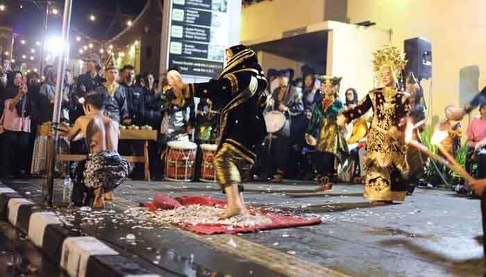 Ada Hiburan Budaya Minangkabau Akhir Pekan di Pasar Pusat Padang Panjang