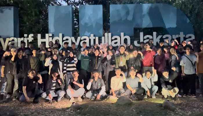 Keluarga besar mahasiswa UIN Syarif Hidayatullah Jakarta menggelar konsolidasi akbar bersama untuk aksi demonstrasi terhadap pemerintahan