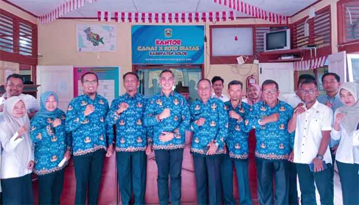 Pastikan Pelayanan Publik Berjalan Optimal, Sekdakab Solok Kunjungi Kantor Camat X Koto Diatas