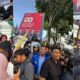 Wagub Vasko di tengah aksi Demonstrasi di DPRD Sumbar