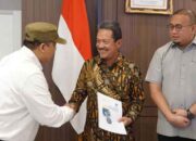 Wako Padang Panjang Serahkan Proposal Perikanan Berkelanjutan ke Menteri KKP