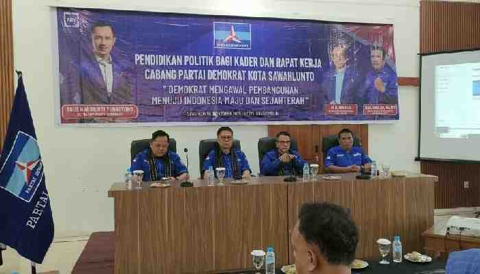 Rapat Kerja, Partai Demokrat Kota Sawahlunto Juga Gelar Pendidikan Politik bagi Kader