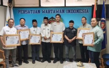 Wujudkan Pemerintahan Informatif, Pokja PWI Jakarta Selatan Apresiasi Kinerja Suku Dinas 3 IMG 20251031 WA0059