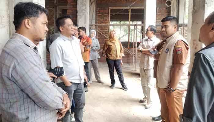 Komisi III DPRD Bukittinggi Tinjau Lokasi Proyek Pembangunan SDN 08 Campago Ipuah