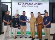 PT Bank Mandiri Taspen Serahkan CSR untuk Korban Kebakaran Pasar Payakumbuh 14 PT Bank Mandiri Taspen Serahkan CSR untuk Korban Kebakaran Pasar Payakumbuh