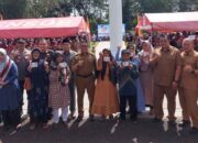 Pemko Bukittinggi Bagikan 2.351 Buku Tabungan dan Launching Pendistribusian KKS 9 Pemko Bukittinggi Bagikan 2.351 Buku Tabungan dan Launching Pendistribusian KKS