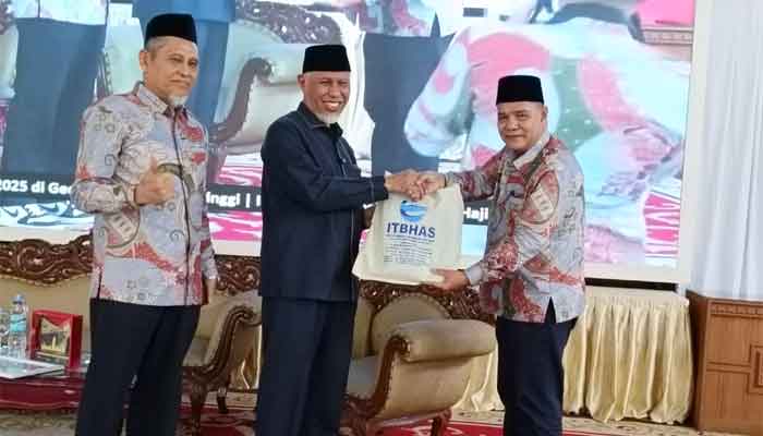 Pemprov Sumbar Teken MoU dengan ITB HAS Bukittinggi