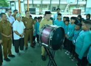 Wako Payakumbuh Lepas Siswa SD IT IPHI Ikuti Lomba Piala Raja Hamengkubuwono 2025 di Yogyakarta