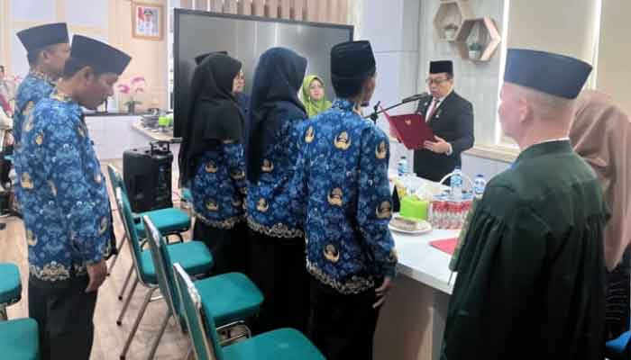 Pj Sekda Dharmasraya, Jasman Rizal melantik sejumlah pejabat
