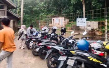 Pengelola Wisata Taman Batu Purwakarta Dduga Kuasai Lahan PDAM untuk Area Parkir 4 Lokasi parkir Kawasan Wisata Taman Batu Purwakarta, Jawa Barat