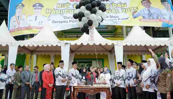 HGN 2025 di Solok Selatan, Ini Pesan Pemerintah untuk Para Guru, Murid dan Orang Tua di Indonesia 1 peringatan Hari Guru Nasional (HGN) Tahun 2025 Tingkat Kabupaten Solok Selatan