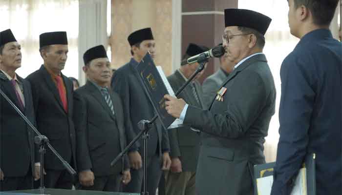 Bupati Khairunas Lantik 16 Pejabat Pimpinan Tinggi Pratama Pemkab Solsel