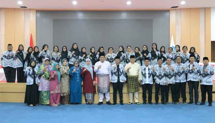 Pemkab Bintan Peringati HUT ke-80 PGRI dan Hari Guru Nasional 2025