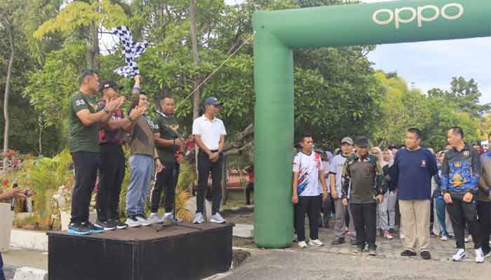 Pemkab Way Kanan Meriahkan HUT Korpri ke-54 dengan Jalan Sehat