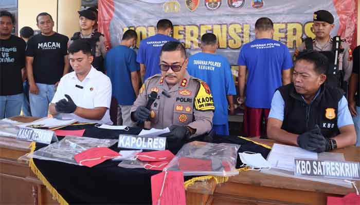 Polres Kebumen Ringkus 4 Warga Cianjur Spesialis Pencurian Mesin Traktor Lintas Provinsi