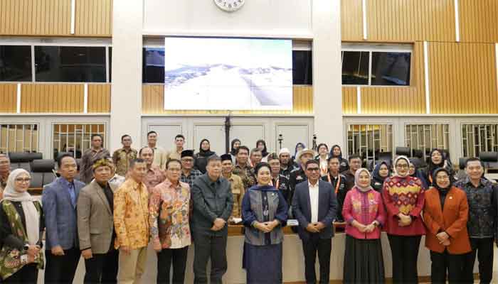 Serikat Petani Indonesia (SPI) Rapat Dengar Pendapat Umum dengan Komisi IV DPR RI