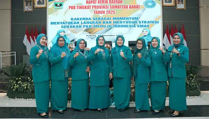 TP PKK Solok Selatan Ikuti Rakerda PKK Sumbar ke10 tahun 2025