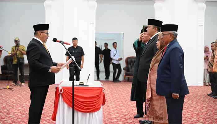 Wako Bukittinggi lantik Empat Pejabat Eselon II