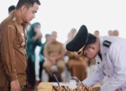 Wako Solok Lantik Camat Lubuk Sikarah dan Camat Tanjung Harapan