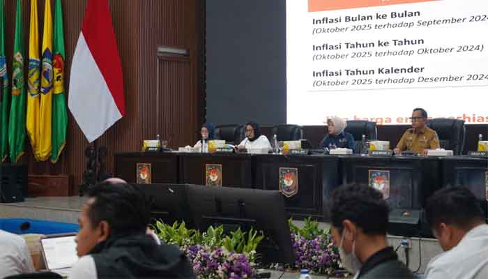 Rakor Pengendalian Inflasi Daerah yang dirangkaikan dengan pembahasan Peran Pemda dalam Penyelenggaraan Program MBG serta Evaluasi Dukungan Pemda pada Program Tiga Juta Rumah