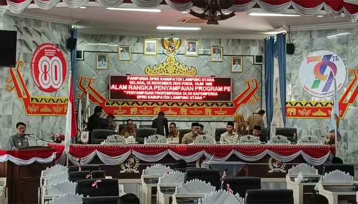 DPRD Lampung Utara Sahkan Propemperda dan Ranperda APBD TA 2026