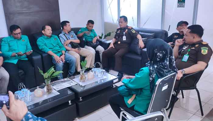 Silaturahmi insan pers bersama Kejari Dharmasraya