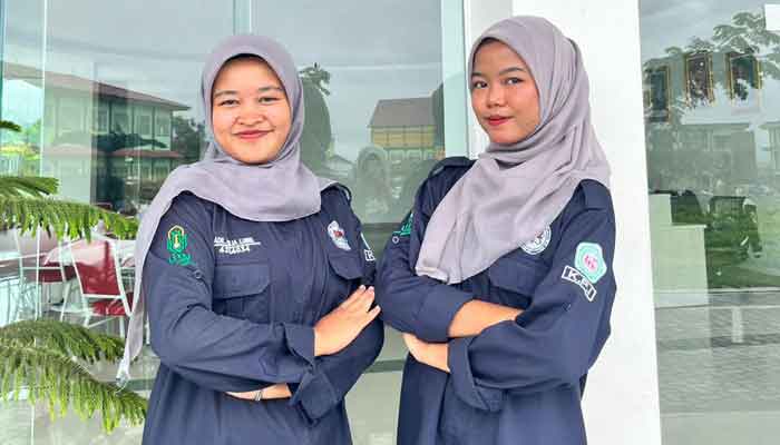 Ketua Umum HMPS KPI terpilih Ade Aulia Lubis bersama Wakil Ketua Umum Sri Mulyani