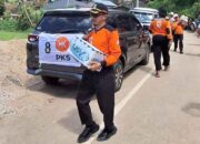 Irsyad Syafar Salurkan Bantuan untuk Warga Terdampak Tanah Bergerak di Gunuang Omeh Limapuluh Kota