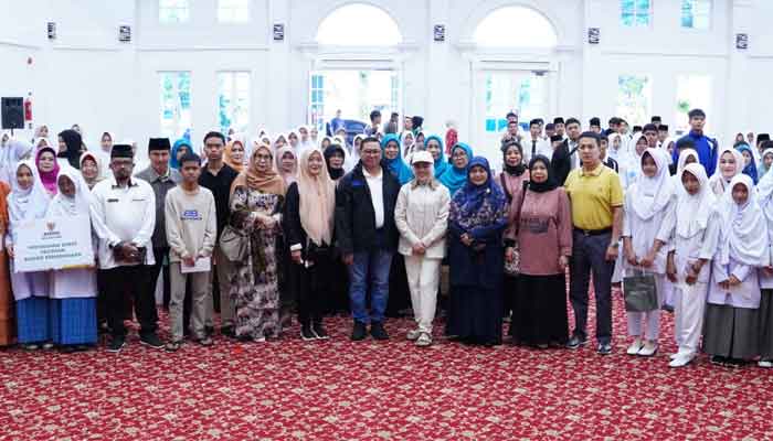 Pemko Bukittinggi berikan santunan kepada 262 Pelajar Terdampak Bencana Galodo