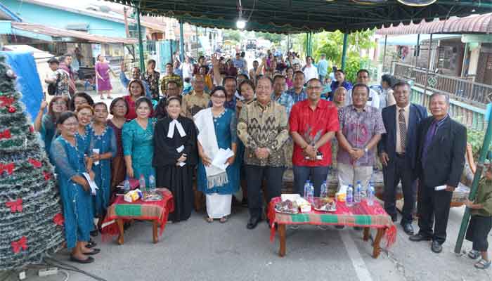 Perayaan Natal STM Dalihan Natolu Perkuat Toleransi dan Kebersamaan di Asahan 1 Bupati Asahan, Taufik Zainal Abidin Siregar hadiri perayaan Natal STM Dalihan Natolu