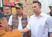 Raffi Ahmad Serahkan Bantuan Rp 780 Juta kepada Warga Terdampak Bencana di Pasie Laweh Padang Pariaman